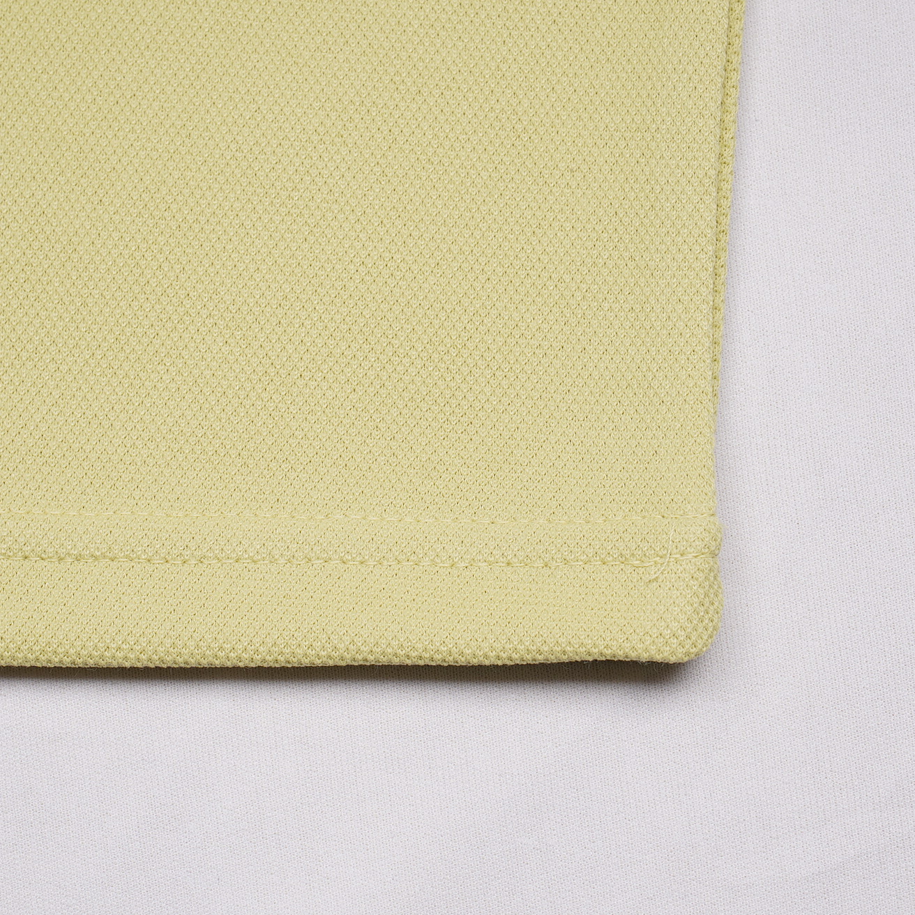 Paper Clip Polo T-Shirt – Gold